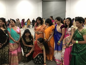 Gujarati Cultural Assocn Garba-Dandia Dance 2017-09-23 (13)